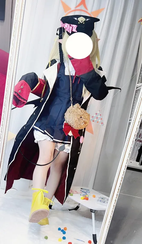 蔚蓝档案 丹花伊吹自拍 - 纸悦Etsu_ko